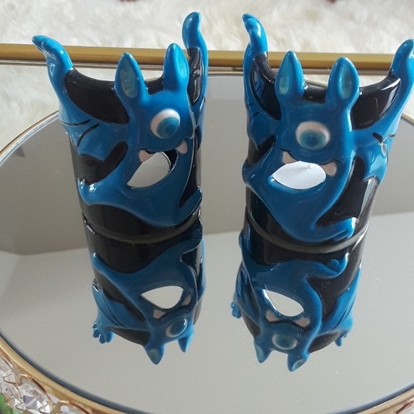Bat candle holders - Picture 3 of 5